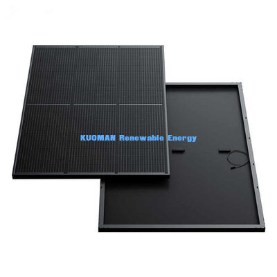 Painel solar preto tipo N de 415W com 22% de eficiência e estrutura de alumínio anodizado
