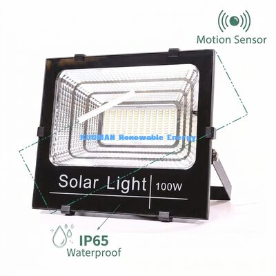 Luz solar de inundação de alto lúmen com classificação à prova d'água IP65 e opção de controle remoto para iluminação externa